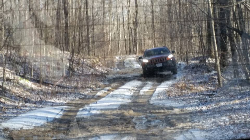 Illustration for article titled Cherokee Trailhawk (light) Off Road Test